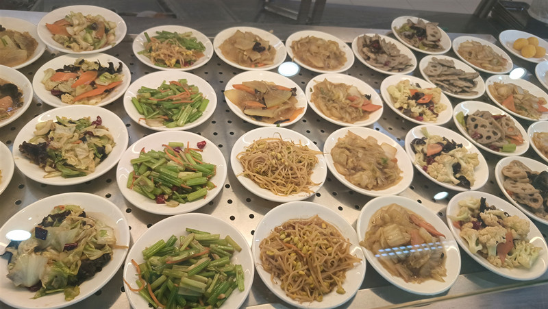 青岛华创春季高考培训精美的食宿环境